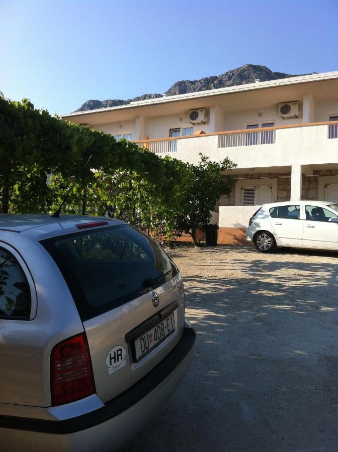 Apartments With A Parking Space Gradac, Makarska - 11332 Gradac  Eksteriør bilde