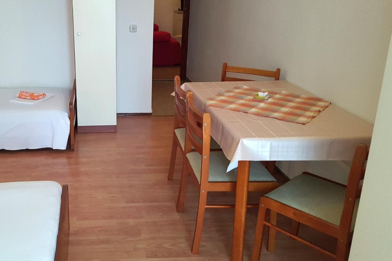 Apartments With A Parking Space Gradac, Makarska - 11332 Gradac  Eksteriør bilde