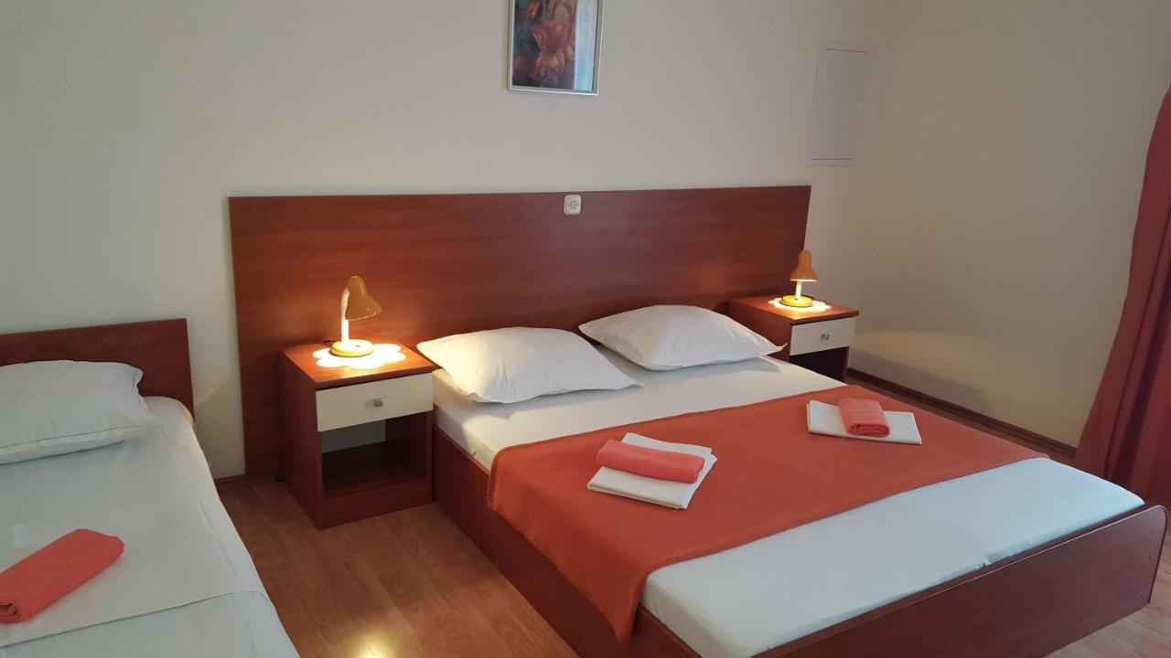 Apartments With A Parking Space Gradac, Makarska - 11332 Gradac  Eksteriør bilde