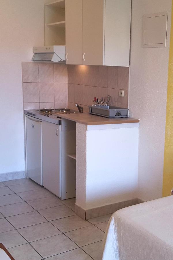 Apartments With A Parking Space Gradac, Makarska - 11332 Gradac  Eksteriør bilde