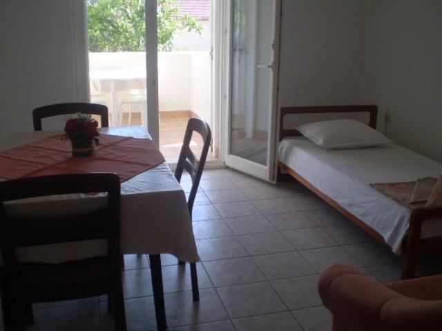 Apartments With A Parking Space Gradac, Makarska - 11332 Gradac  Rom bilde