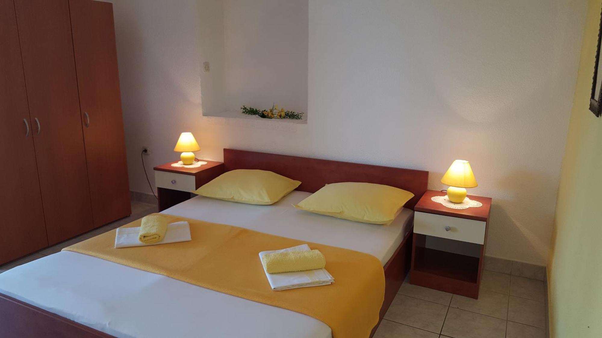 Apartments With A Parking Space Gradac, Makarska - 11332 Gradac  Rom bilde